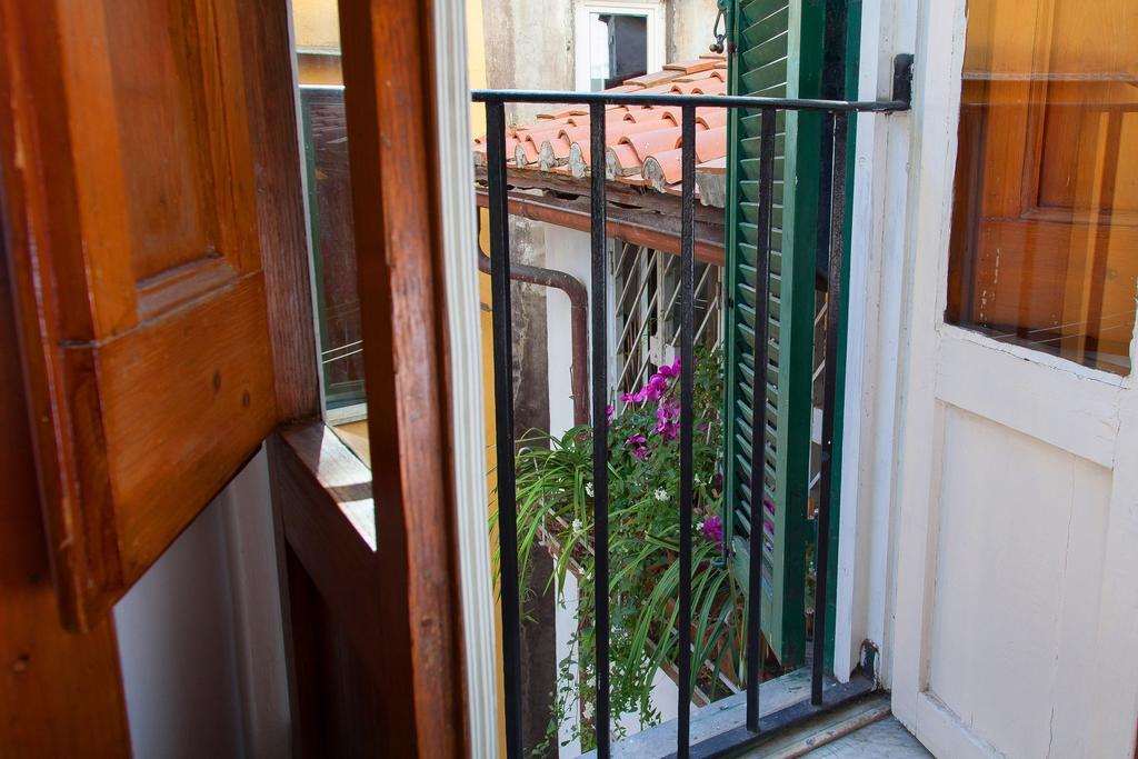 Вилла Boutique Domus Navona Librari Рим Экстерьер фото